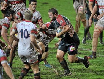 FNB NMMU captain Roy Godfrey reacts after scoring a try against FNB Tuks on Monday night. The Madibaz take on Shimlas in their final round-robin match in Bloemfontein on Monday. Photo: Wessel Oosthuizen/SASPA